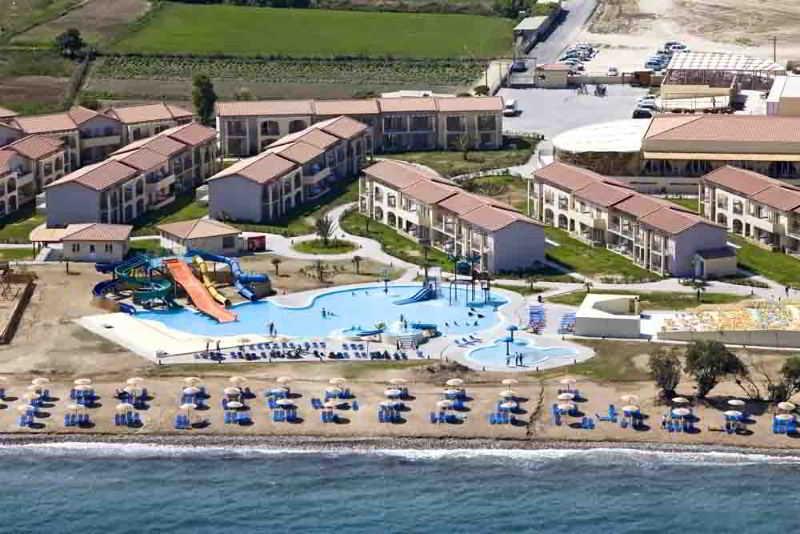 Aquis Marine Resort Tigkaki  Exterior photo