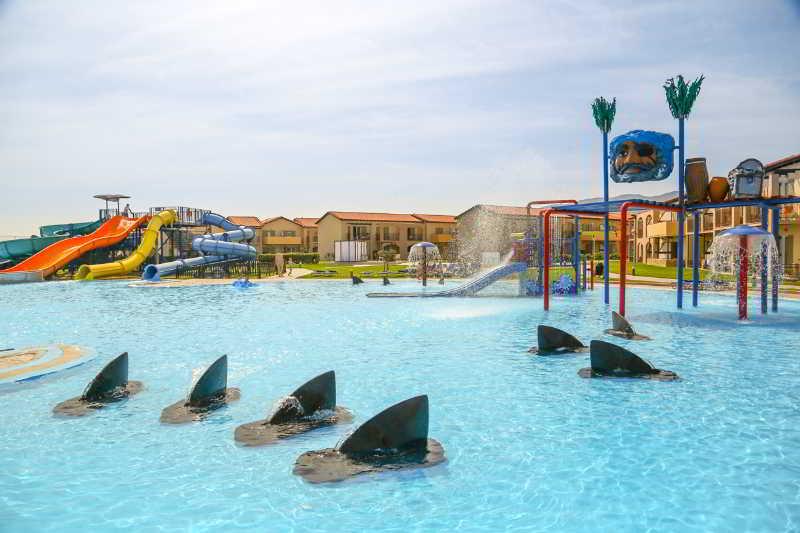Aquis Marine Resort Tigkaki  Exterior photo